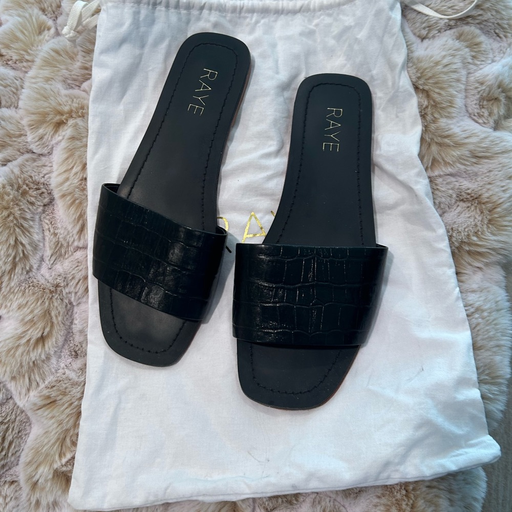 COPY - RAYE black slide size 6